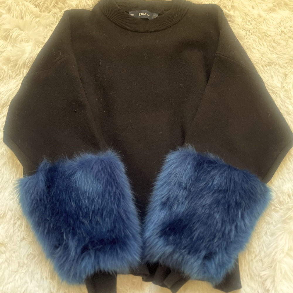 Zara Black Knit Sweater with Faux Fur Cuffs